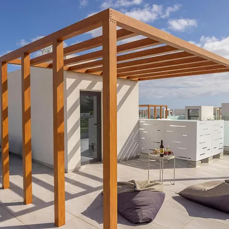 By The Bay 33 Вилла Протарас