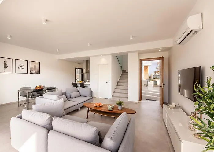 Vila By The Bay 33 Protaras