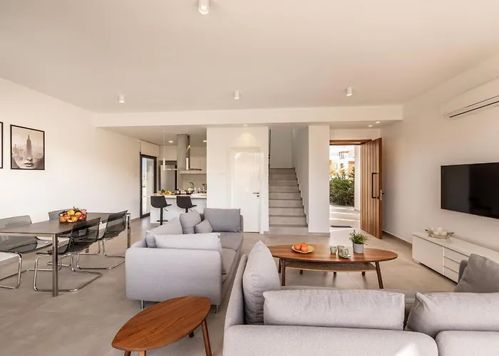 Villa By The Bay 33 Protaras